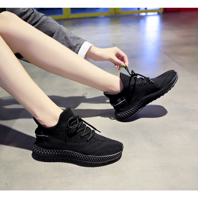 大尺碼女鞋35~44全黑色鞋休閒運動鞋女韓版蛇紋椰子鞋 平底透氣運動休閒鞋